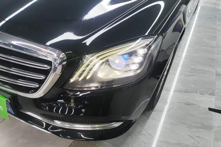 Used Mercedes-Benz S-Class 2019 S 320 L Left Front Headlight