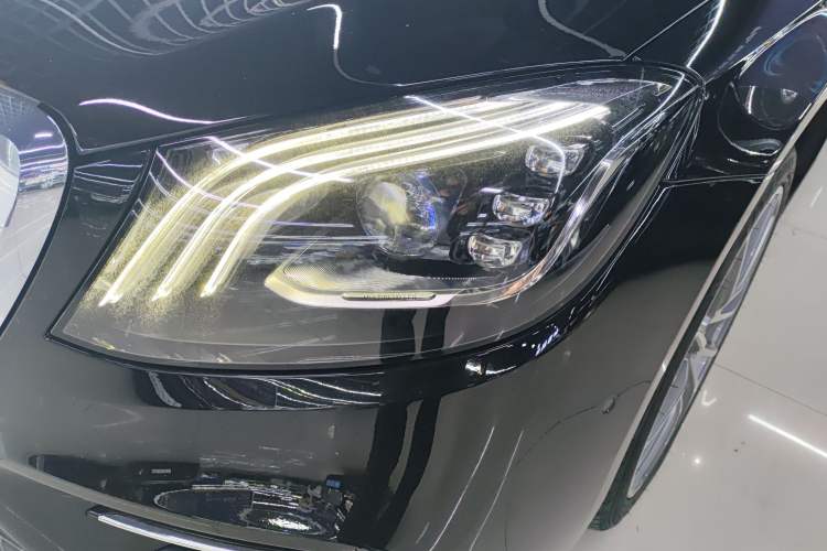Used Mercedes-Benz S-Class 2019 S 450 L 4MATIC Exclusive Edition Left Front Headlight