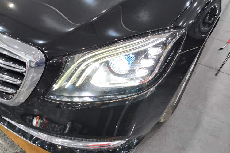 Used Mercedes-Benz S-Class 2019 S 320 L Left Front Headlight