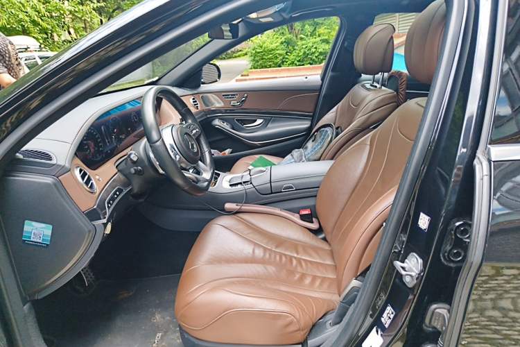 Used Mercedes-Benz S-Class 2019 S 450 L 4MATIC Exclusive Edition Left Front Seat