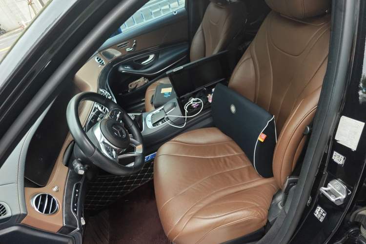 Used Mercedes-Benz S-Class 2019 S 450 L 4MATIC Exclusive Edition Left Front Seat