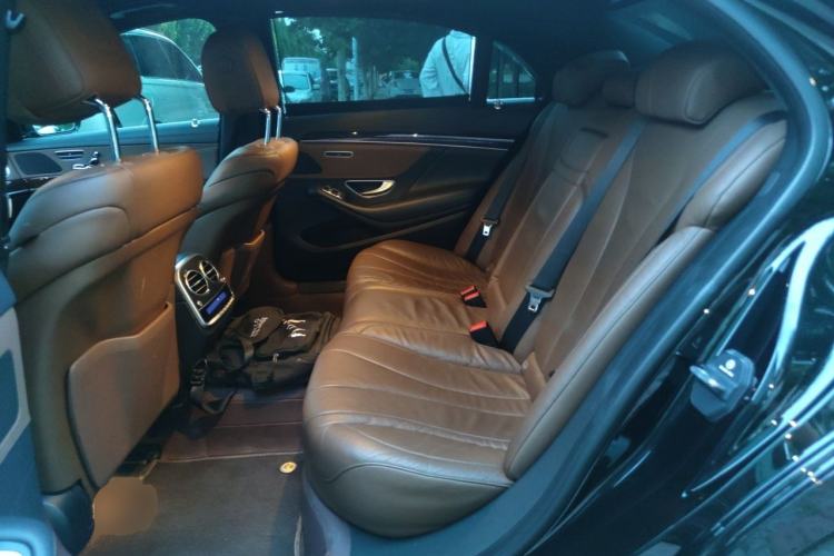 Used Mercedes-Benz S-Class 2019 S 320 L Left Rear Seat