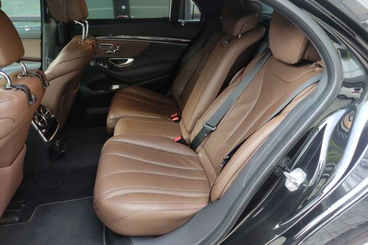 Used Mercedes-Benz S-Class 2019 S 350 L Prestige Model Ultimate Collection Left Rear Seat