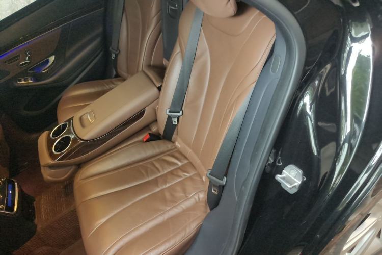 Used Mercedes-Benz S-Class 2019 S 350 L Prestige Model Ultimate Collection Left Rear Seat