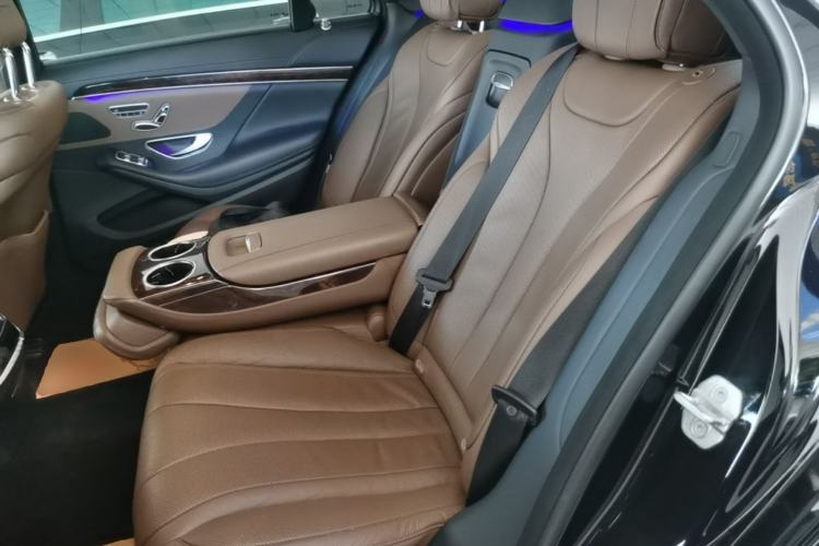 Used Mercedes-Benz S-Class 2019 S 350 L Executive Edition Left Rear Seat