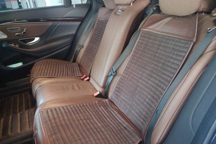 Used Mercedes-Benz S-Class 2019 S 350 L Prestige Model Ultimate Collection Left Rear Seat