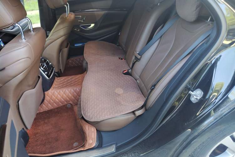 Used Mercedes-Benz S-Class 2019 S 350 L Executive Edition Left Rear Seat