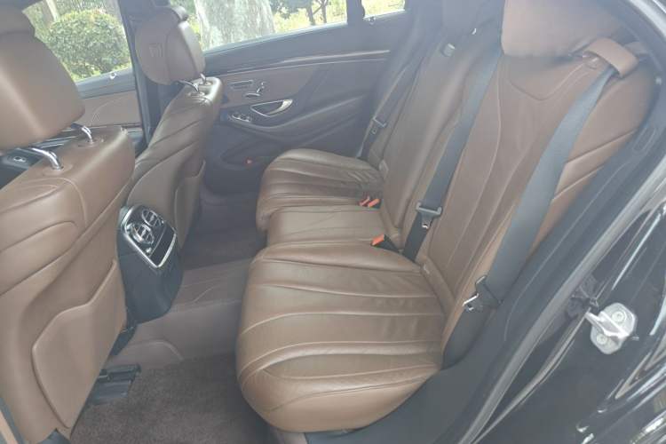 Used Mercedes-Benz S-Class 2019 S 350 L Prestige Model Ultimate Collection Left Rear Seat
