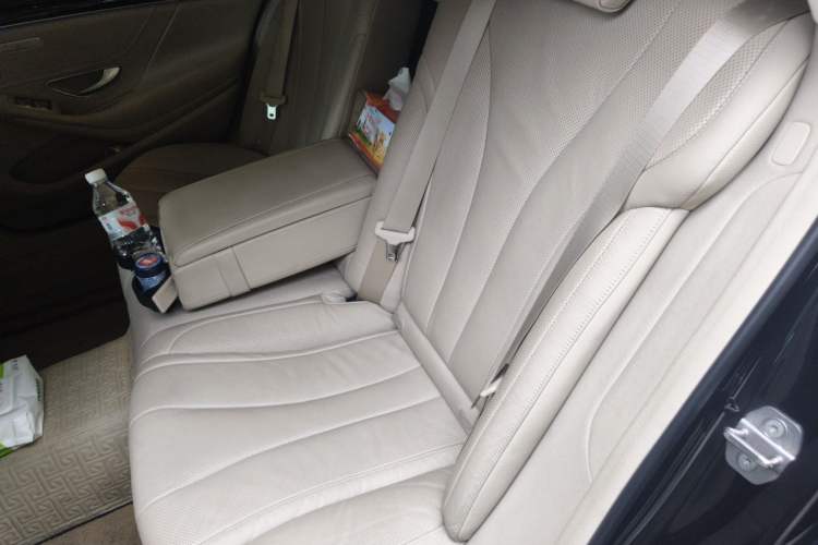 Used Mercedes-Benz S-Class 2019 S 320 L Left Rear Seat
