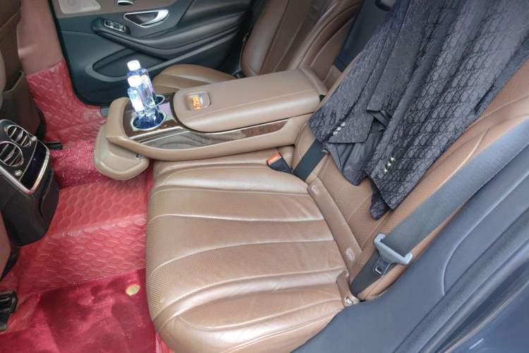 Used Mercedes-Benz S-Class 2019 S 320 L Left Rear Seat