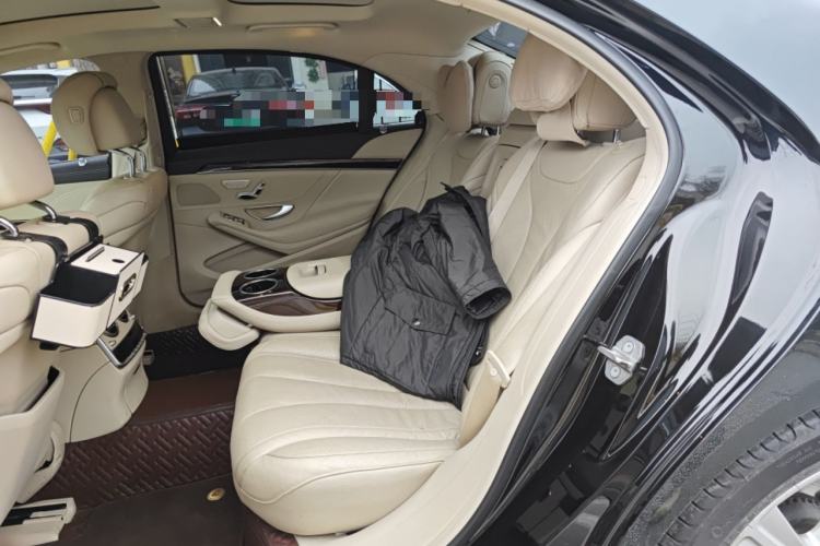 Used Mercedes-Benz S-Class 2019 S 350 L Prestige Model Ultimate Collection Left Rear Seat