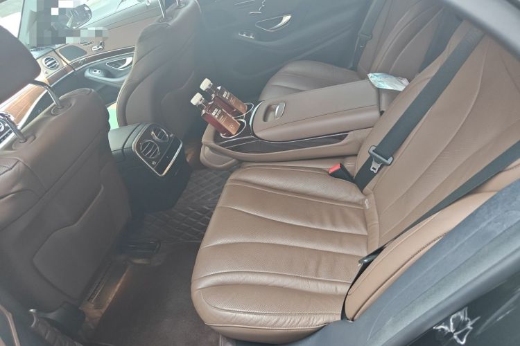 Used Mercedes-Benz S-Class 2019 S 350 L Prestige Model Ultimate Collection Left Rear Seat