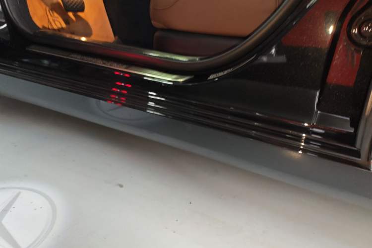 Used Mercedes-Benz S-Class 2019 S 320 L Prestige Edition Left Side Sill