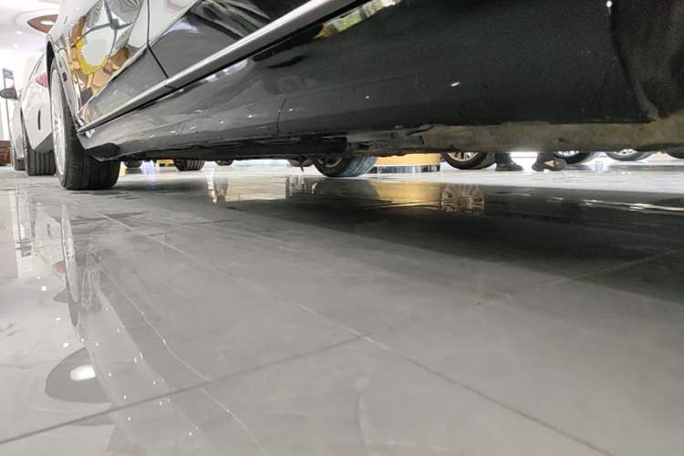 Used Mercedes-Benz S-Class 2019 S 320 L Prestige Edition Left Side Sill
