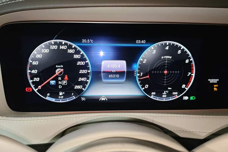 Used Mercedes-Benz S-Class 2019 S 350 L Luxury Edition Prestige Edition Odometer Close Up