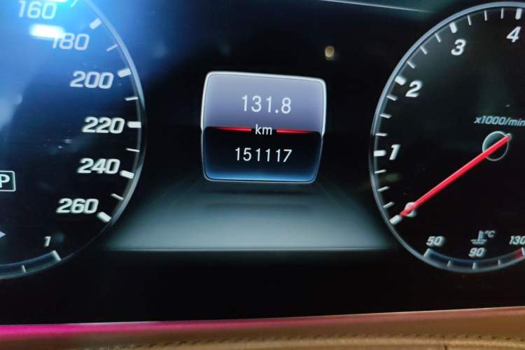 Used Mercedes-Benz S-Class 2019 S 350 L Executive Edition Odometer Close Up
