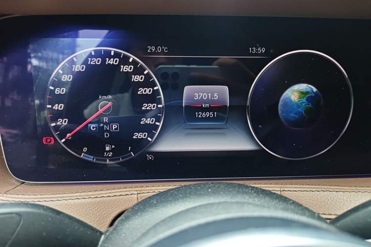 Used Mercedes-Benz S-Class 2019 S 350 L Executive Edition Odometer Close Up