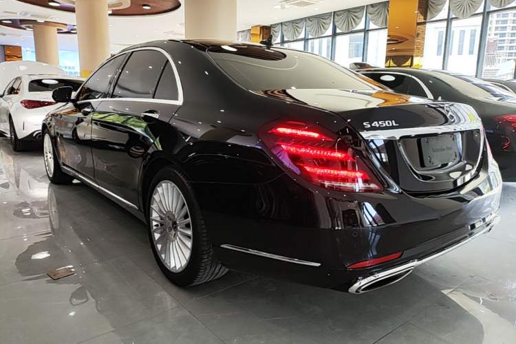 Used Mercedes-Benz S-Class 2019 S 320 L Prestige Edition Rear Left 45 Deg
