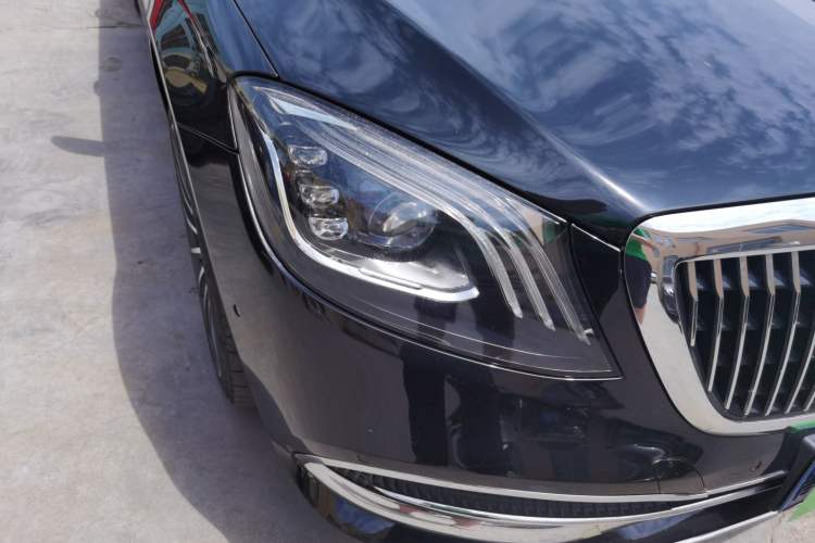 Used Mercedes-Benz S-Class 2019 S 320 L Right Front Headlight