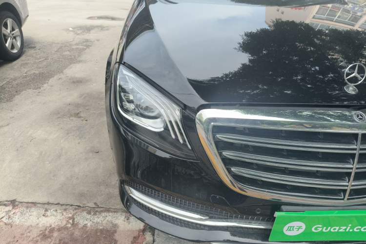 Used Mercedes-Benz S-Class 2019 S 320 L Prestige Edition Right Front Headlight