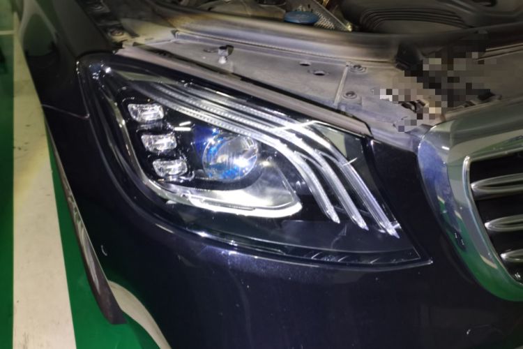 Used Mercedes-Benz S-Class 2019 S 350 L Prestige Model Ultimate Collection Right Front Headlight
