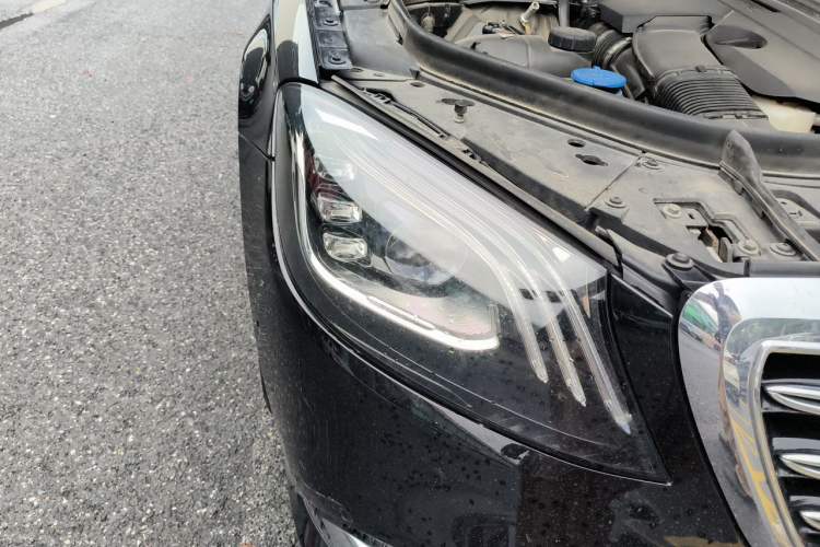 Used Mercedes-Benz S-Class 2019 S 450 L Right Front Headlight