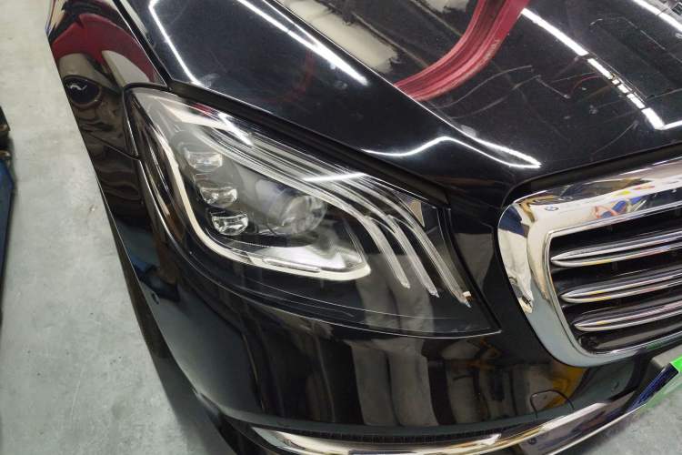 Used Mercedes-Benz S-Class 2019 S 350 L Executive Edition Right Front Headlight