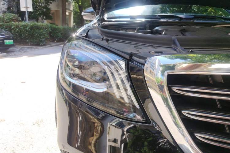 Used Mercedes-Benz S-Class 2019 S 350 L Executive Edition Right Front Headlight