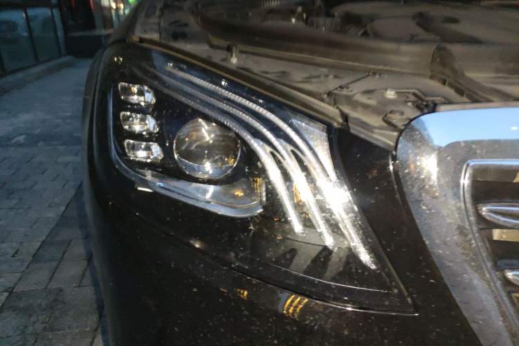 Used Mercedes-Benz S-Class 2019 S 350 L Prestige Model Ultimate Collection Right Front Headlight