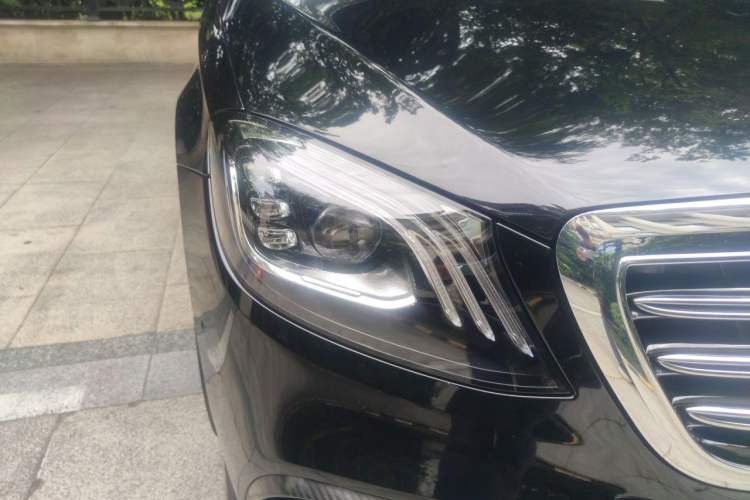 Used Mercedes-Benz S-Class 2019 S 450 L 4MATIC Right Front Headlight