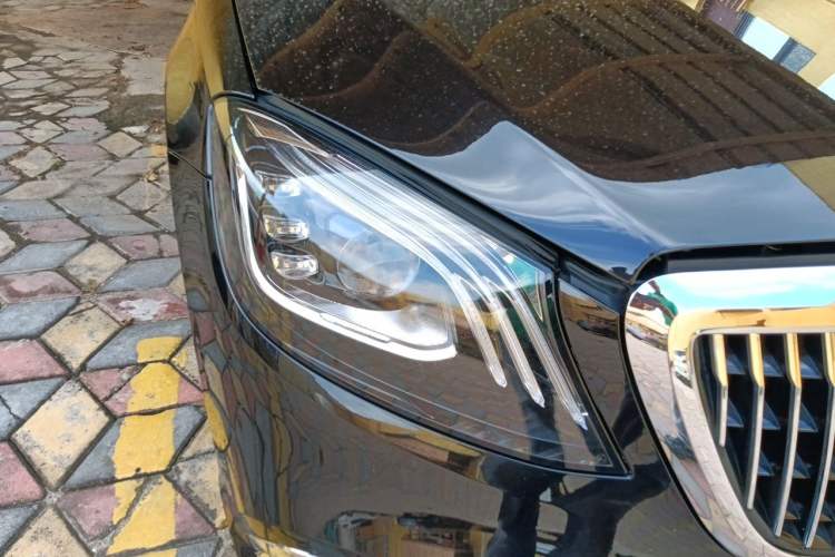 Used Mercedes-Benz S-Class 2019 S 320 L Right Front Headlight