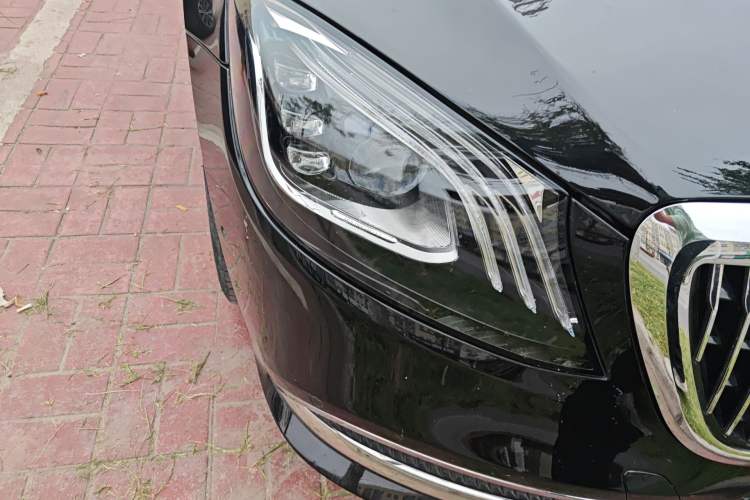 Used Mercedes-Benz S-Class 2019 S 320 L Right Front Headlight