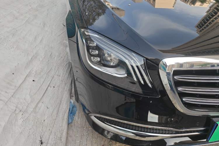 Used Mercedes-Benz S-Class 2019 S 320 L Right Front Headlight