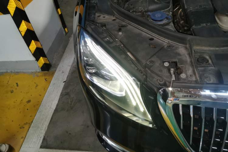 Used Mercedes-Benz S-Class 2019 S 350 L Luxury Edition Prestige Edition Right Front Headlight
