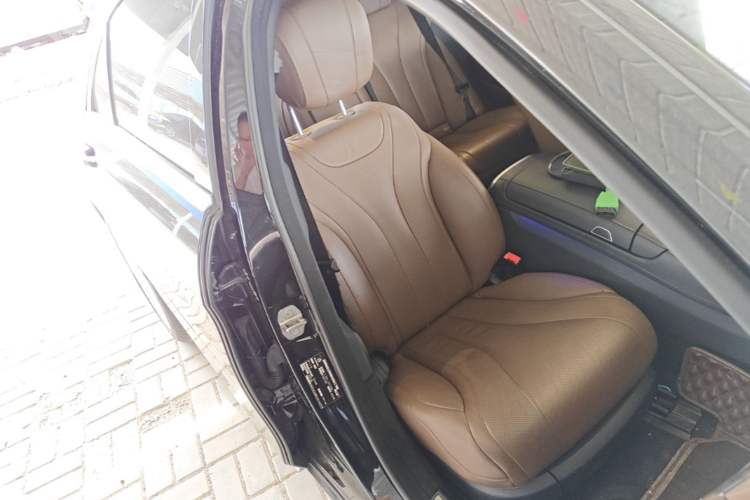 Used Mercedes-Benz S-Class 2019 S 320 L Prestige Edition Right Front Seat