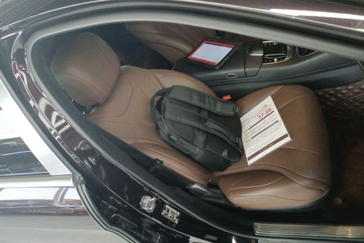 Used Mercedes-Benz S-Class 2019 S 320 L Right Front Seat