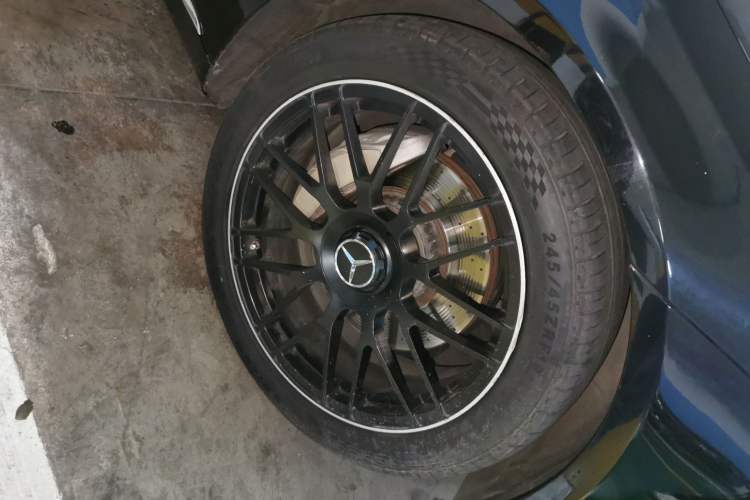 Used Mercedes-Benz S-Class 2019 S 350 L Luxury Edition Prestige Edition Right Front Wheel Hub