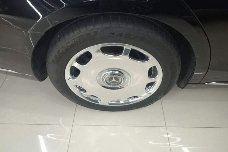 Used Mercedes-Benz S-Class 2019 S 350 L Executive Edition Right Rear Wheel Hub