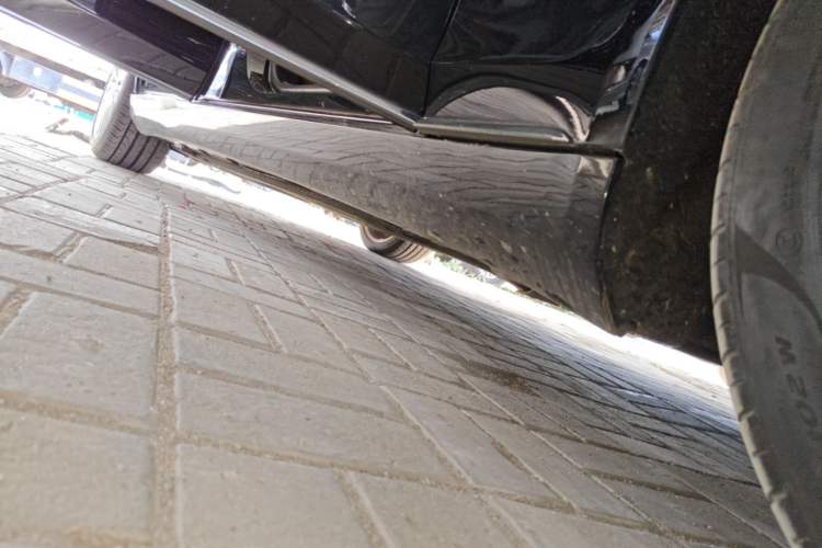 Used Mercedes-Benz S-Class 2019 S 320 L Prestige Edition Right Side Sill