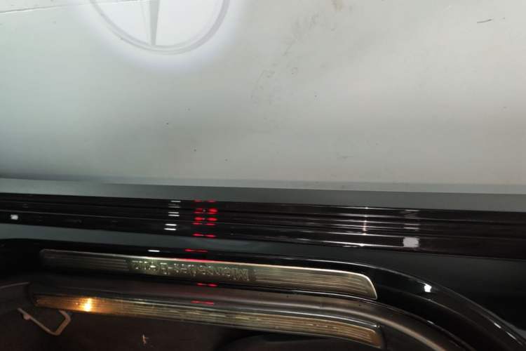 Used Mercedes-Benz S-Class 2019 S 320 L Prestige Edition Right Side Sill