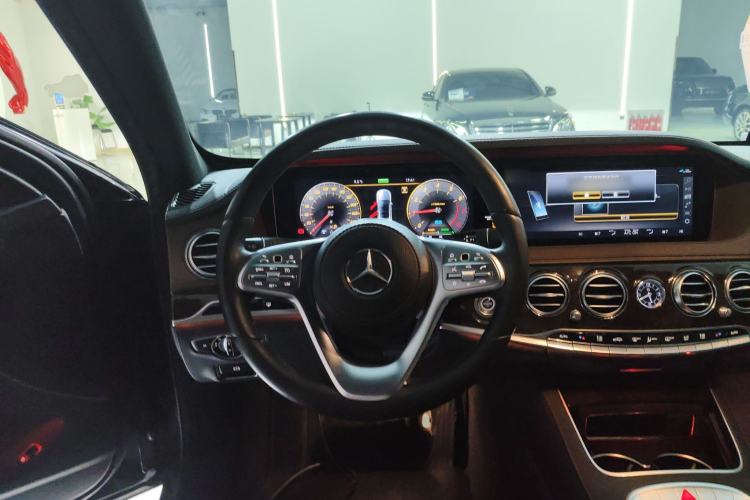 Used Mercedes-Benz S-Class 2019 S 320 L Prestige Edition Steering Wheel