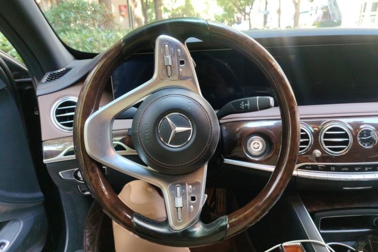 Used Mercedes-Benz S-Class 2019 S 350 L Executive Edition Steering Wheel