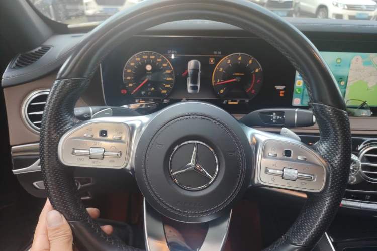 Used Mercedes-Benz S-Class 2019 S 450 L 4MATIC Exclusive Edition Steering Wheel