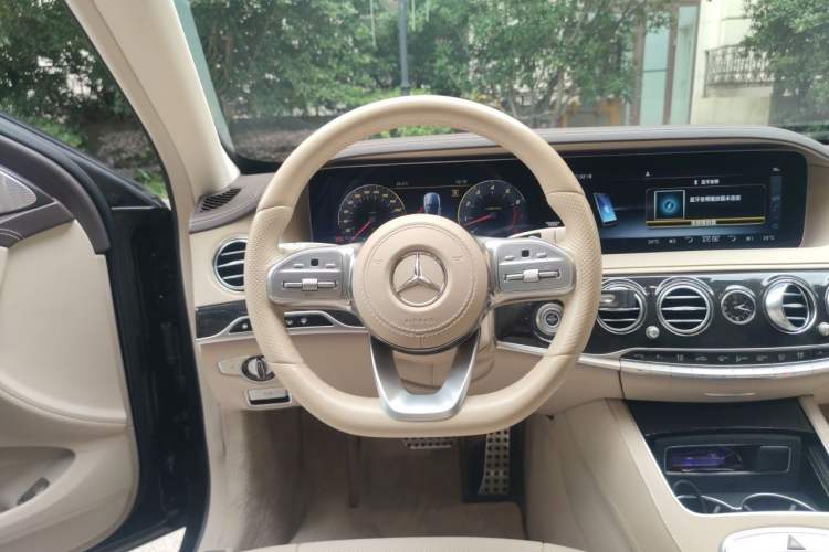 Used Mercedes-Benz S-Class 2019 S 450 L 4MATIC Steering Wheel