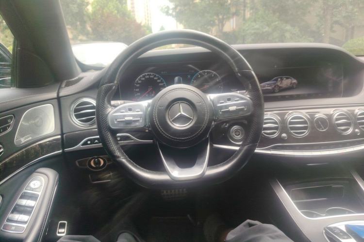 Used Mercedes-Benz S-Class 2019 S 450 L 4MATIC Steering Wheel