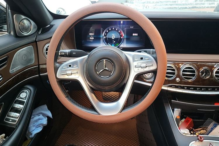 Used Mercedes-Benz S-Class 2019 S 320 L Steering Wheel