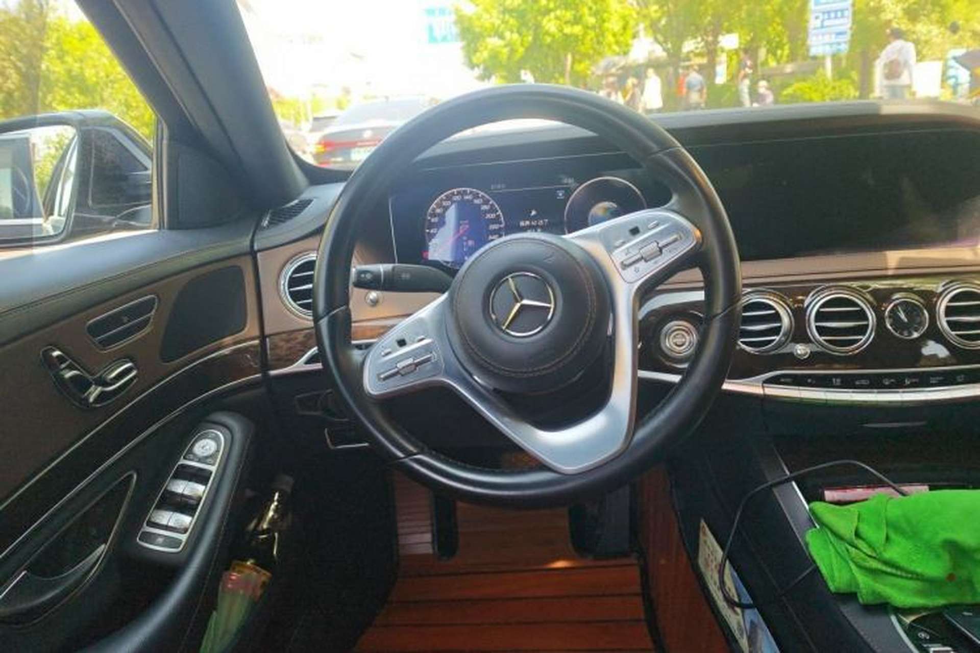Used Mercedes-Benz S-Class 2019 S 320 L Steering Wheel