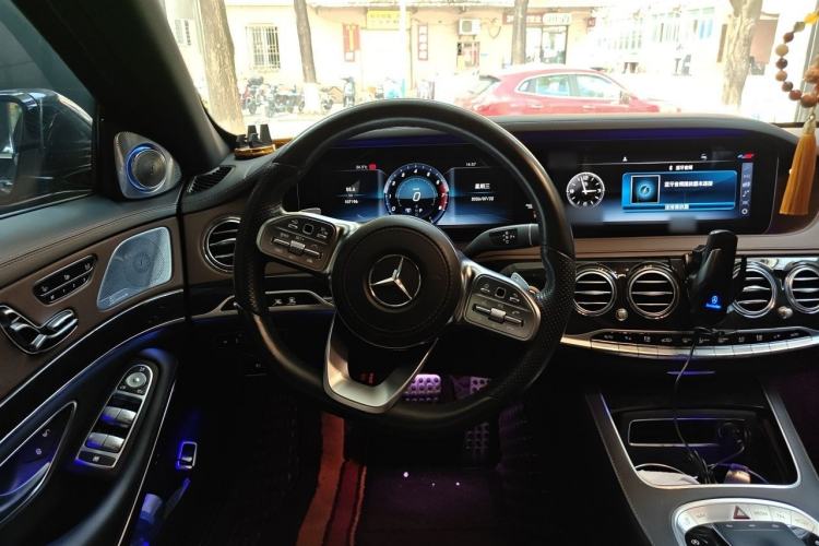 Used Mercedes-Benz S-Class 2019 S 450 L 4MATIC Steering Wheel
