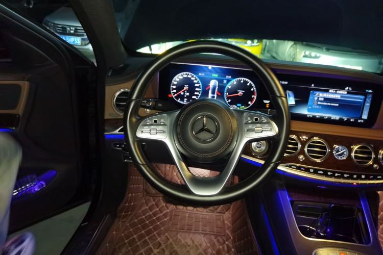 Used Mercedes-Benz S-Class 2019 S 320 L Steering Wheel
