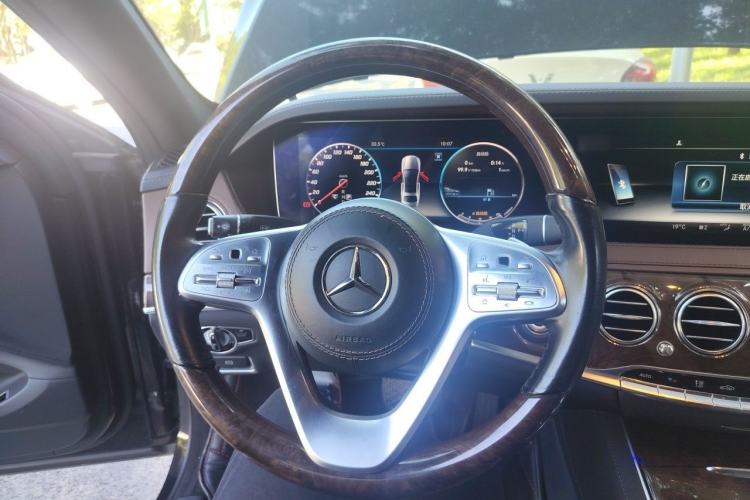 Used Mercedes-Benz S-Class 2019 S 350 L Executive Edition Steering Wheel